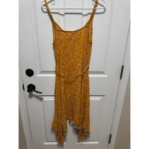 EUC Shyanne Boot Barn orange floral handkerchief western dress Size Large